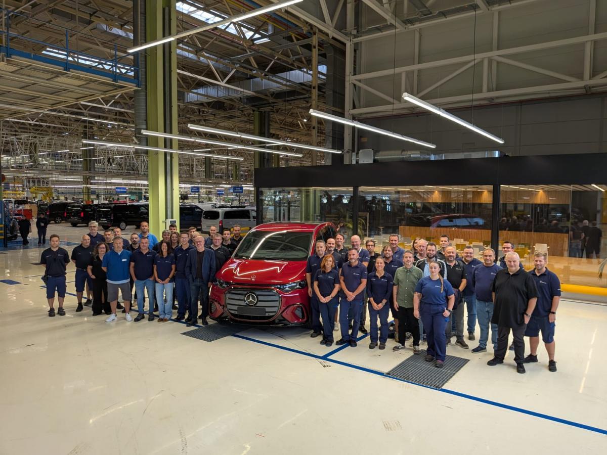 Visita a la planta de Mercedes de Gasteiz.